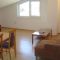 Apartments and rooms Gradac 7157, Gradac - Apartment 1 with Balcony and Sea View -  