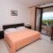 Apartments and rooms Brela 7199, Brela - Studio 2 with Terrace and Sea View -  