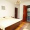 Apartments and rooms Poreč 7218, Poreč - Double room 1 with Balcony -  