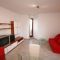 Apartments Pula 7242, Pula - Apartment 1 with Terrace -  