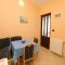 Apartments Rovinj 7403, Rovinj - Apartment 7 with Terrace and Sea View -  
