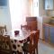 Apartments Pula 7714, Pula - Apartment 1 with Terrace -  