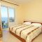 Rooms Medveja 7862, Medveja - Double room 4 with Balcony and Sea View -  