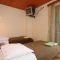 Pokoje Veli Brgud 7920, Veli Brgud - Dvoulůžkový pokoj 5 s manželskou postelí a balkónem -  