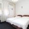 Pokoje Preko 8190, Preko - Dvoulůžkový pokoj 10 s manželskou postelí a balkónem -  