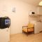 Apartments Cavtat 8521, Cavtat - Apartment 1 with Balcony and Sea View -  