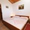 Apartments and rooms Zaton Veliki 9055, Zaton Veliki - Double room 9 with Private Bathroom -  