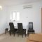 Apartments Vis 9188, Vis - Apartment 1 with Balcony and Sea View -  
