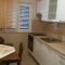 Ferienwohnungen Trogir 9416, Trogir - Apartment 1 mit Balkon und Meerblick -  