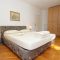 Apartmanok és szobák Korčula 9423, Korčula - Szoba kétszemélyes ággyal 1 - erkéllyel -  