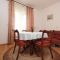 Ferienwohnungen und Zimmer Orebić 9933, Orebić - Apartment 2 mit Terrasse und Meerblick -  